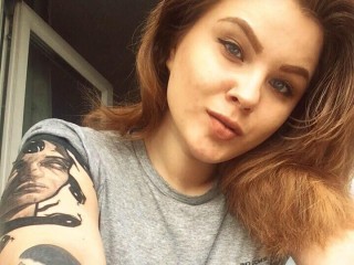 Soft_Curvy_Lola