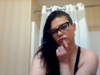 lickhercabinet webcam girl as a performer. Gallery photo 1.