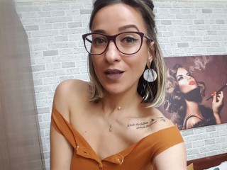 streamate EllaSun webcam girl as a performer. Gallery photo 7.