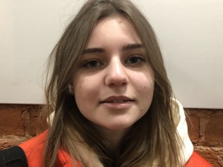 ELLISSON webcam girl as a performer. Gallery photo 1.