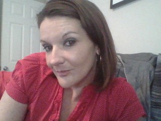 Teezer83 webcam girl as a performer. Gallery photo 1.