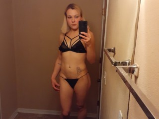 DayDreminxxx webcam girl as a performer. Gallery photo 4.