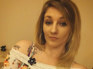 LillyLibbi webcam girl as a performer. Gallery photo 5.