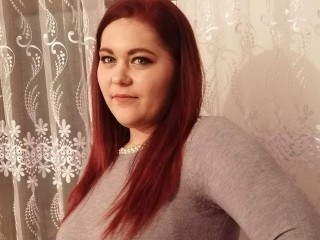 TaniaFoxx webcam girl as a performer. Gallery photo 1.