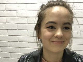 RebeccaLauren webcam girl as a performer. Gallery photo 1.