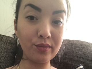 BeckaMilf webcam girl as a performer. Gallery photo 5.