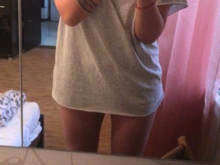 IrisGirl69 webcam girl as a performer. Gallery photo 6.