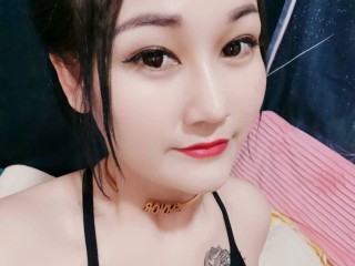 xxNANA webcam girl as a performer. Gallery photo 2.