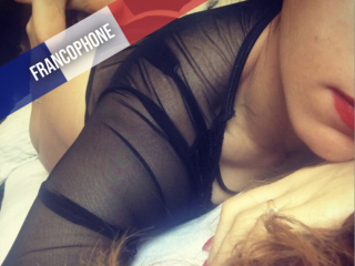 Katalieyna webcam girl as a performer. Gallery photo 1.