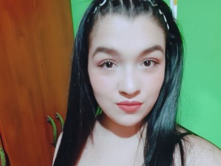 stephaniediaz webcam girl as a performer. Gallery photo 1.