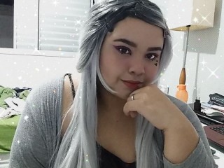 SkyeSafira webcam girl as a performer. Gallery photo 2.