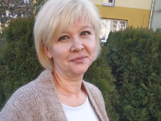 EllenGOLD69 webcam girl as a performer. Gallery photo 1.