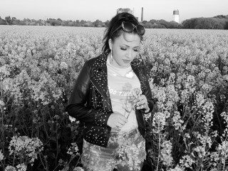 Vannesa6969 webcam girl as a performer. Gallery photo 3.