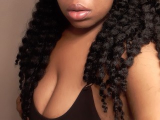 Queen_Akasha_XO