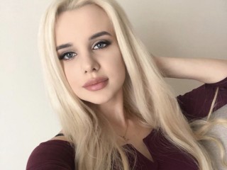 Lilywhit_Kitty