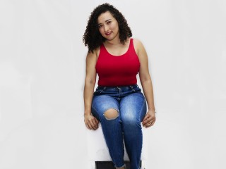 KeyraVioleth webcam girl as a performer. Gallery photo 8.