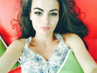 Kerry_SmileX webcam girl as a performer. Gallery photo 2.