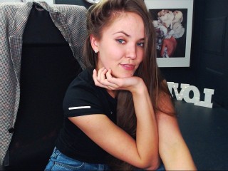 helen_lollipop webcam girl as a performer. Gallery photo 2.