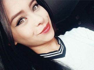 VictoriaConor webcam girl as a performer. Gallery photo 1.