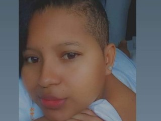 miia_tayloor webcam girl as a performer. Gallery photo 2.