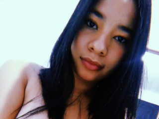 Morgaanna webcam girl as a performer. Gallery photo 2.