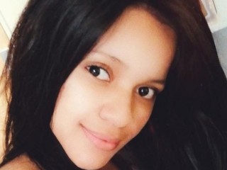 XBROWNIE23 webcam girl as a performer. Gallery photo 1.