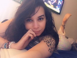 faye_marsay webcam girl as a performer. Gallery photo 1.