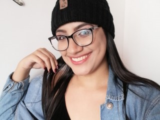 MeganRouse webcam girl as a performer. Gallery photo 5.