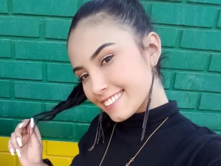 AntonnellaAnderson webcam girl as a performer. Gallery photo 5.