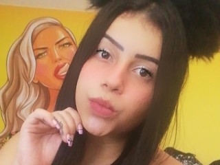 lindseyroberts1 webcam girl as a performer. Gallery photo 2.