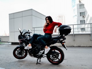 Catherine_Happy webcam girl as a performer. Gallery photo 7.