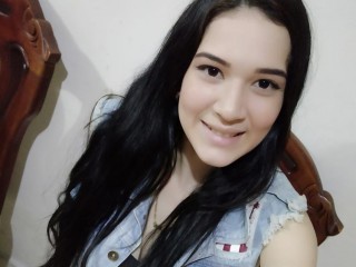 violethot18 webcam girl as a performer. Gallery photo 4.