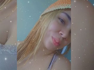 Violetah_OZ webcam girl as a performer. Gallery photo 3.