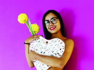 indiantayrona webcam girl as a performer. Gallery photo 2.