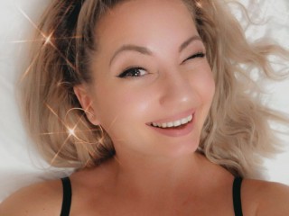 BLACK_BELEN webcam girl as a performer. Gallery photo 7.