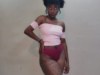 annieklein webcam girl as a performer. Gallery photo 6.