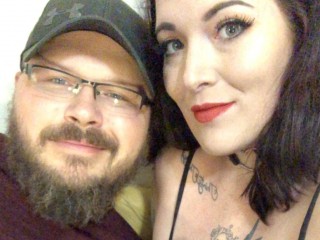 coupleofkinks69 webcam girl as a performer. Gallery photo 2.