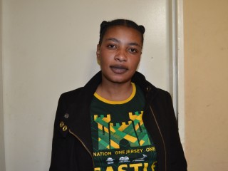 Sunnyday25 webcam girl as a performer. Gallery photo 1.