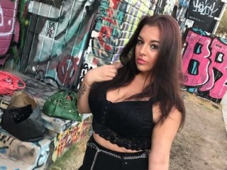 Davina_Divine webcam girl as a performer. Gallery photo 3.