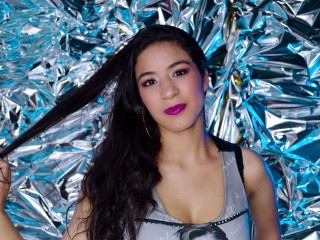 ValentinaMartin webcam girl as a performer. Gallery photo 3.