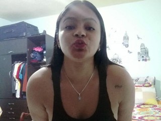 BettsyStone webcam girl as a performer. Gallery photo 1.