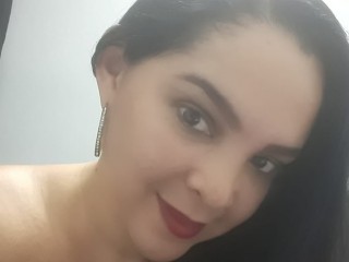 Majo_88 webcam girl as a performer. Gallery photo 2.