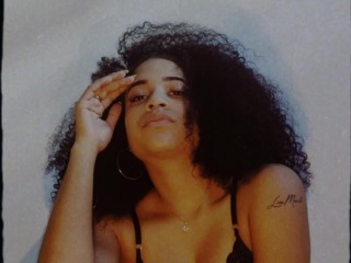 Issabela_Smith webcam girl as a performer. Gallery photo 3.