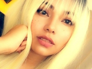 ASHLEYKARTHER webcam girl as a performer. Gallery photo 7.