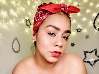 Caribean_Flower webcam girl as a performer. Gallery photo 2.