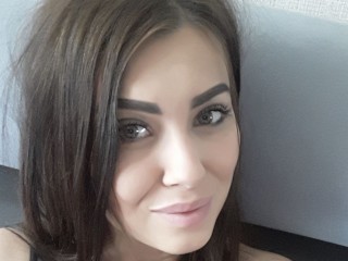 CarolXBerry webcam girl as a performer. Gallery photo 5.