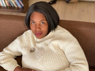 Africanhot4u webcam girl as a performer. Gallery photo 1.