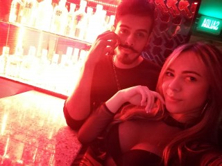 Santi_and_vale webcam girl as a performer. Gallery photo 1.