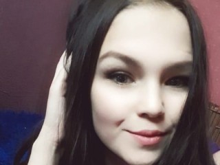 LisaTeeeeen webcam girl as a performer. Gallery photo 2.