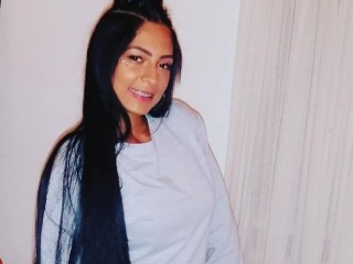 AnaliaColeman webcam girl as a performer. Gallery photo 1.